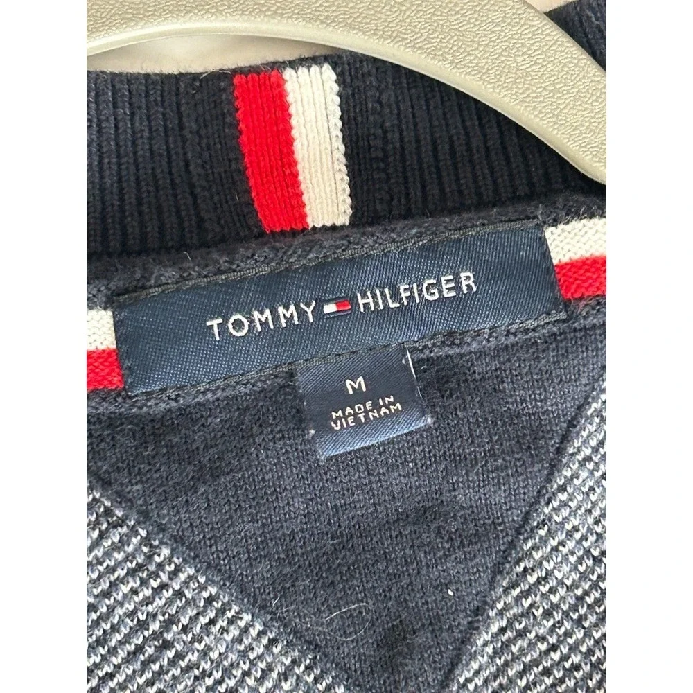 Tommy HiIlfiger Mens Cardigan Med Navy Paisley Bandana Preppy Heritage Coastal